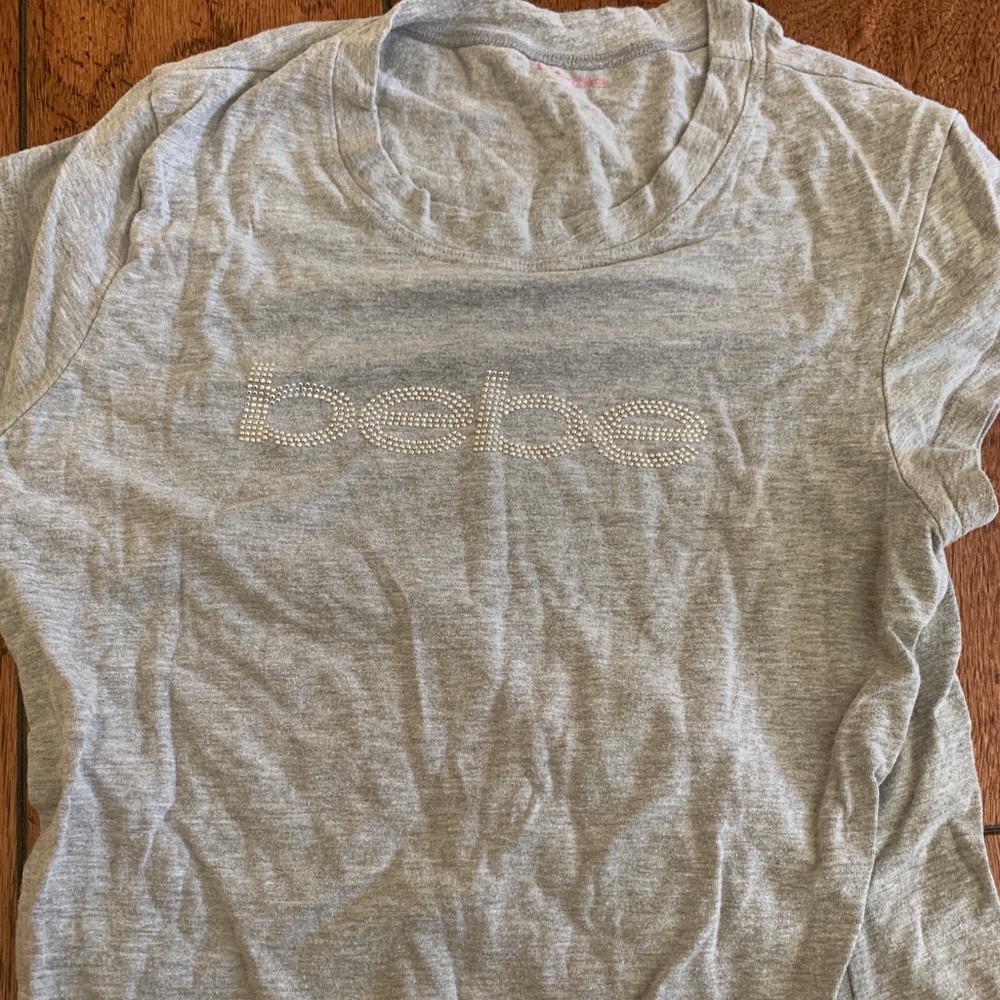 Bebe T-shirt
